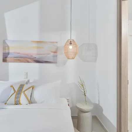 & Hydroussa Sea View