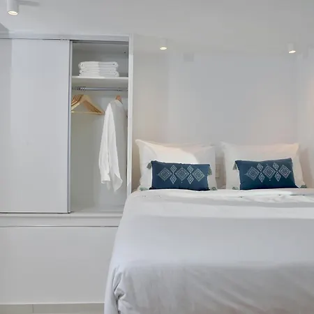 Tatil Evi & Hydroussa Sea View *