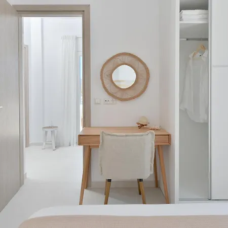 & Hydroussa Sea View Gavrio