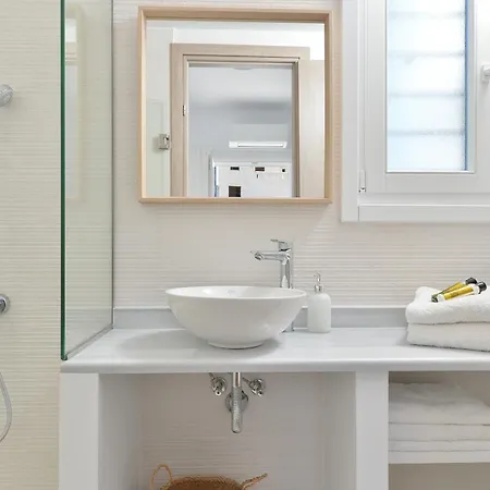 Tatil Evi & Hydroussa Sea View