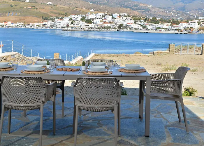 & Hydroussa Sea View