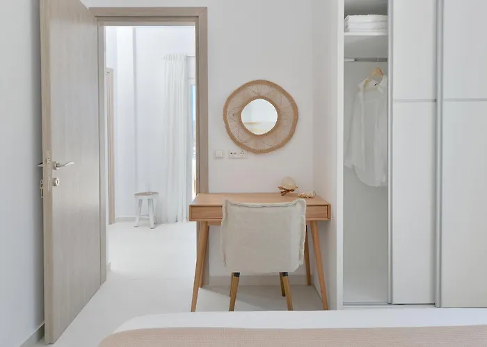 & Hydroussa Sea View Gavrio