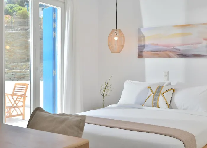 Semesterbostad & Hydroussa Sea View