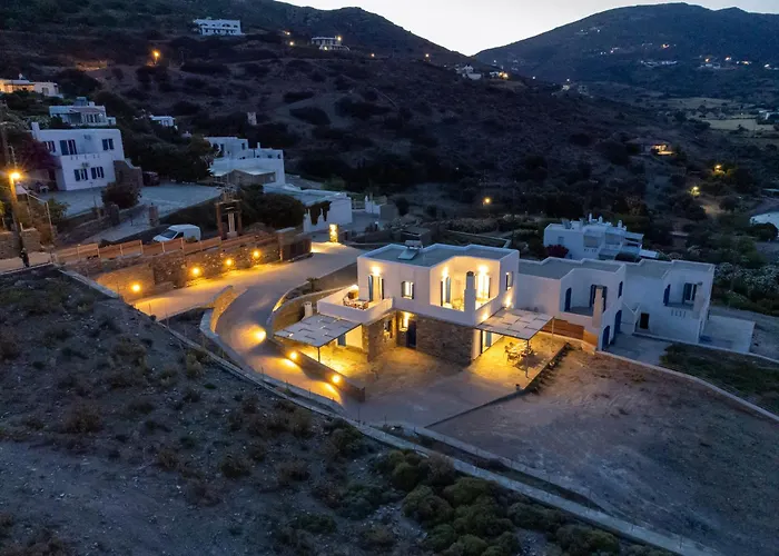 & Hydroussa Sea View *